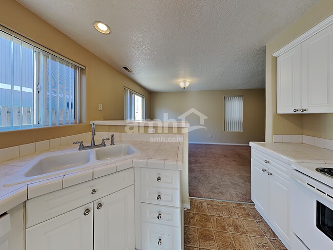 Photo - 20592 SW Gracie St