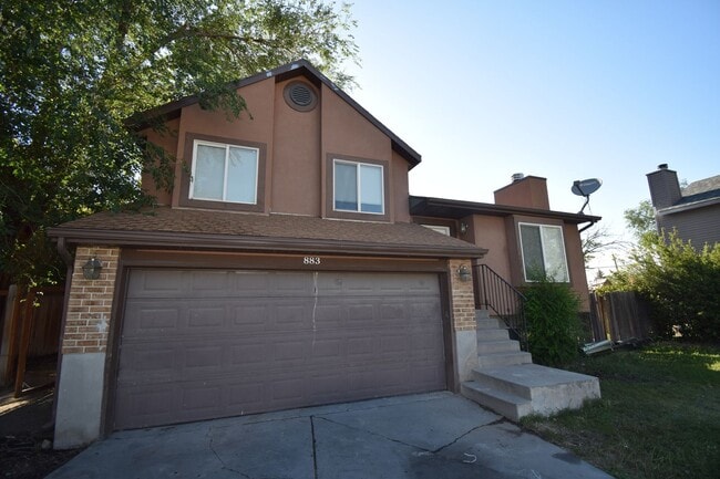 Building Photo - Huge 6 Bed 2 Bath Home in SLC!!!