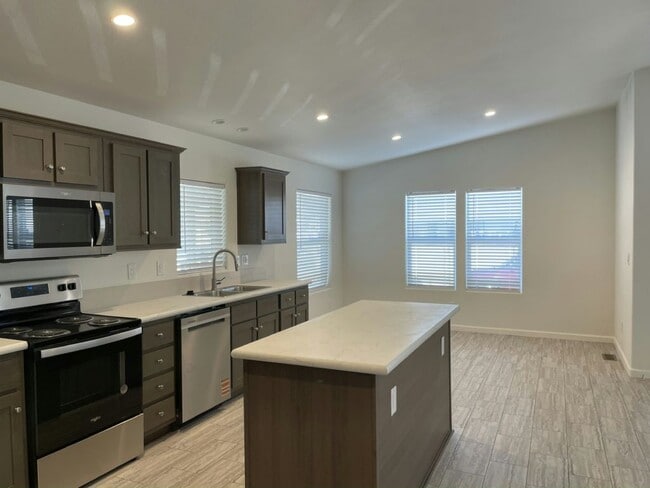 Photo - 18027 N 17th Pl