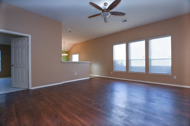 Photo - 2123 Castle Gardens Ln