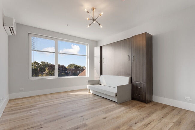 Photo - 1531 W Howard St Unit 404