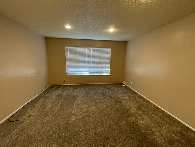 Photo - Pittsburg 3 bed/2 bath single family house for rent