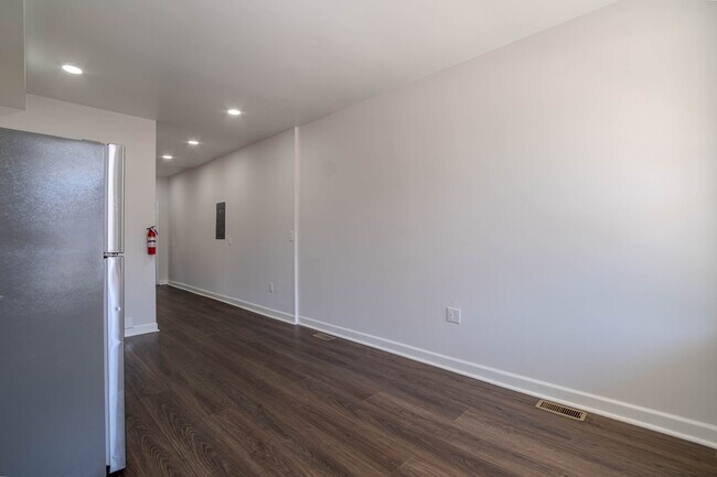 Photo - 1602 Cypress St Unit B