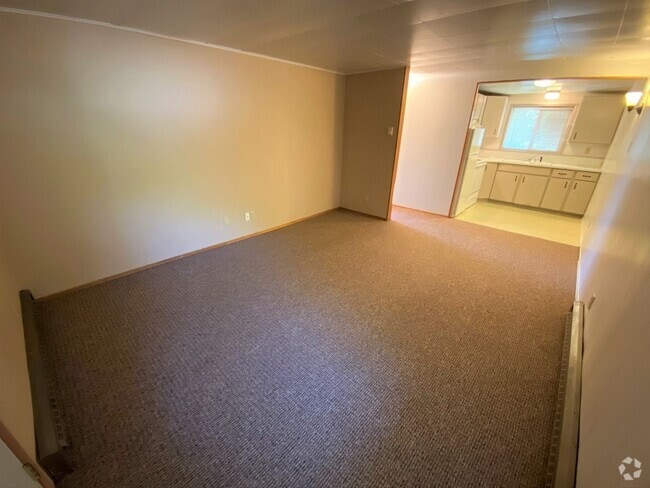Building Photo - 805 N 'C' St. #6-7 Unit #6 Rental