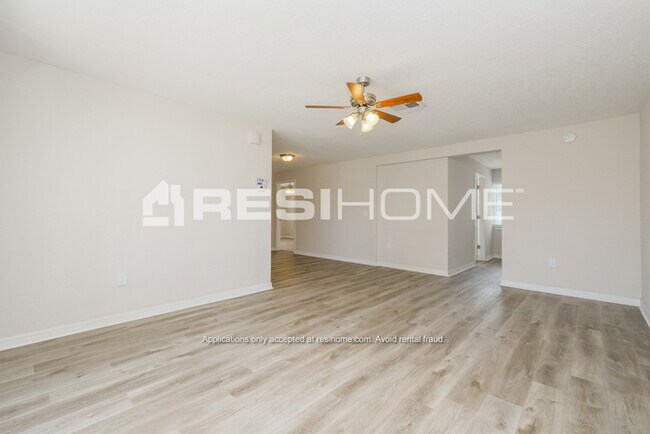 Photo - 7640 Ironbark Drive