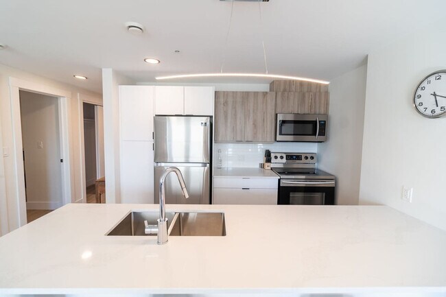 Photo - 3075 Devonshire Ave Unit SI ID1222948P