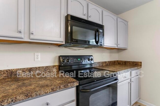 Photo - 21 Ritter Dr