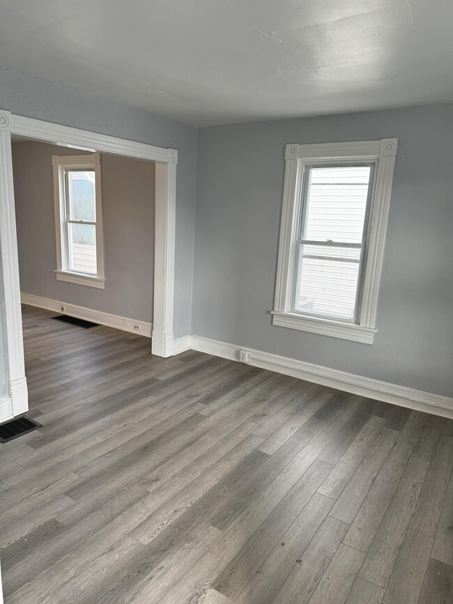 Photo - 421 S Kentucky Ave