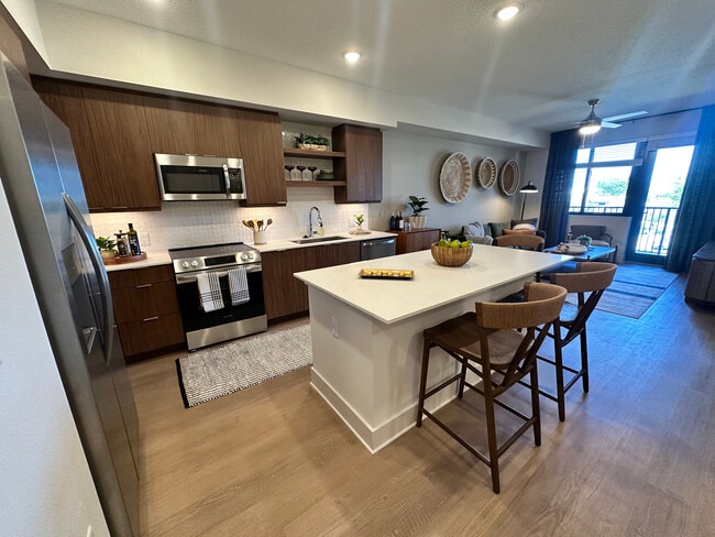 Building Photo - 3140 SW 69th Ave Unit A