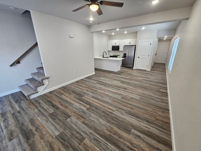 Photo - 357 SE 70 Rd