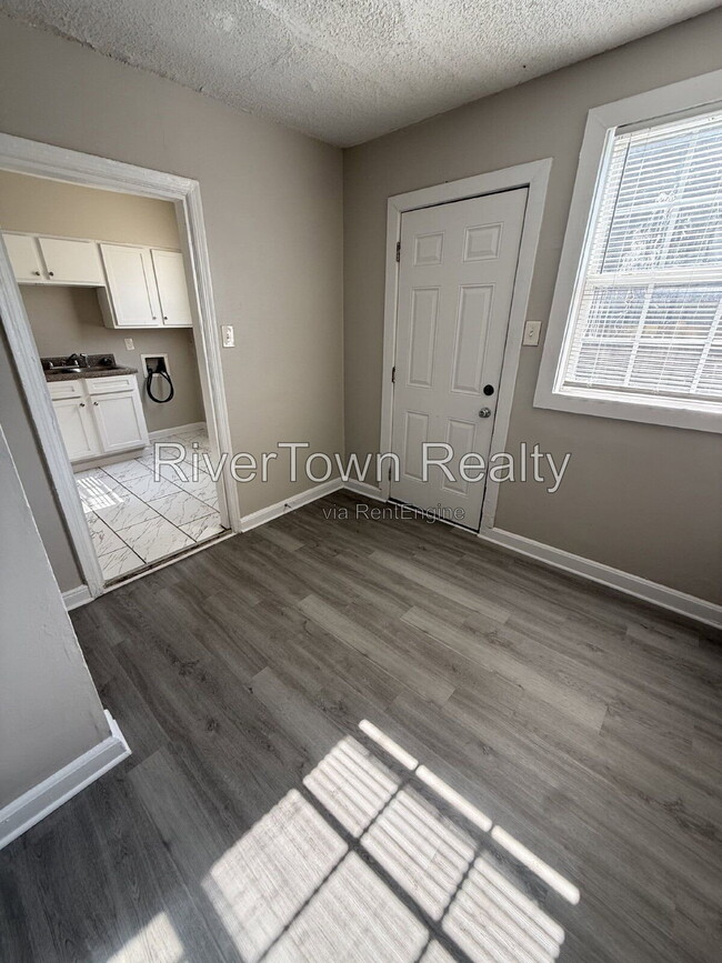Photo - 1766 Brown Ave