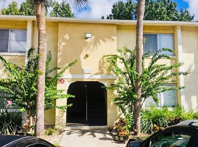 Photo - 2/2 Condo in Millenium Palms