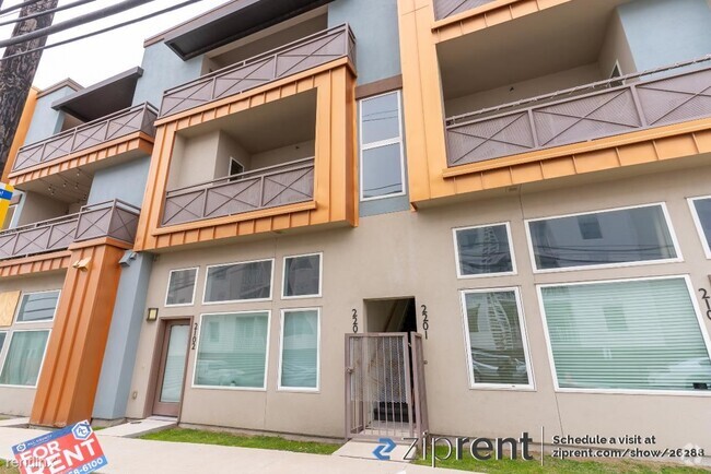 Building Photo - 3 br, 2.5 bath Condo - 2827 Manor Rd, Aust...