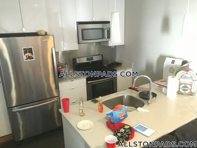 Photo - 23 Greylock Rd Unit 1