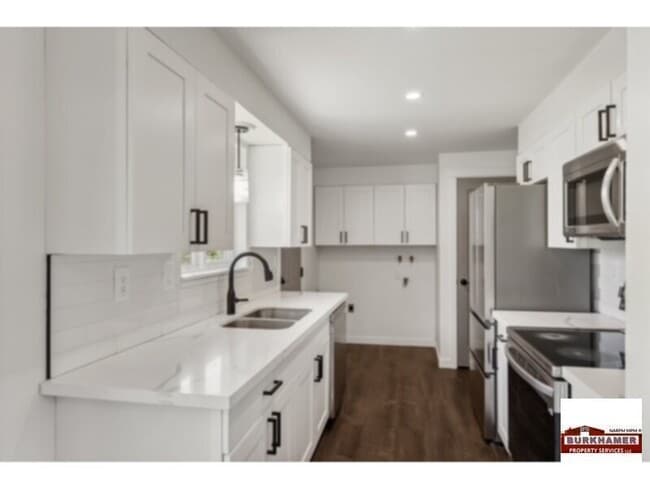 Photo - 405 N 18th St