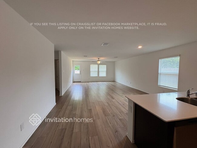 Photo - 1304 Haymarket Rd