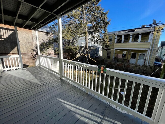 Photo - 68 Bellevue St Unidad 2