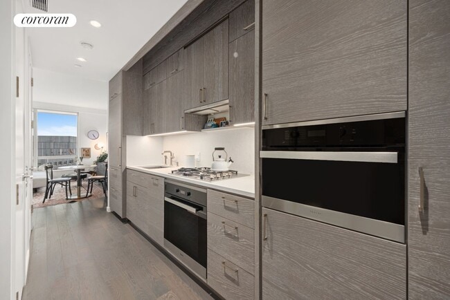 Photo - 138 Willoughby St