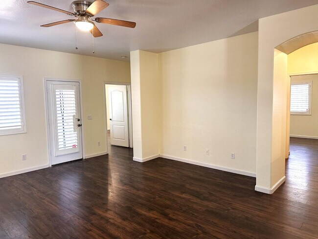 Photo - 11642 W Mountain View Dr