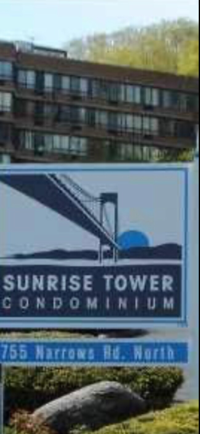 Sunrise Towers - 755 Narrows Rd N Unit 302