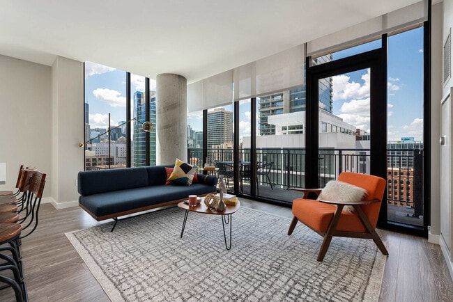 Photo - 829 N Clark St Unidad ID1029593P