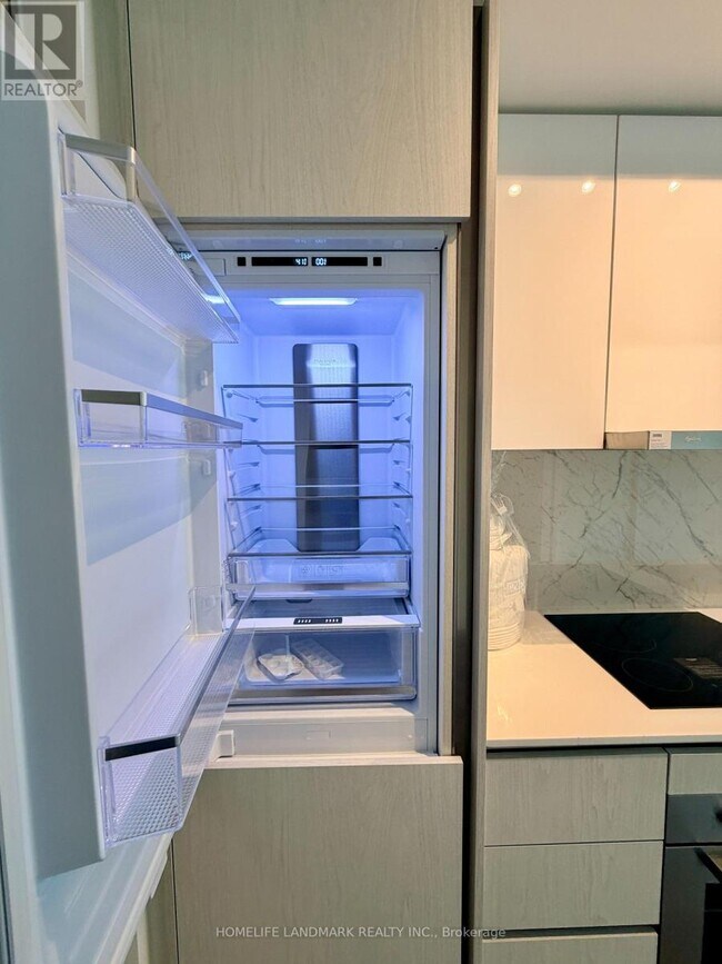 Photo - 180 Front St E Unité 3208