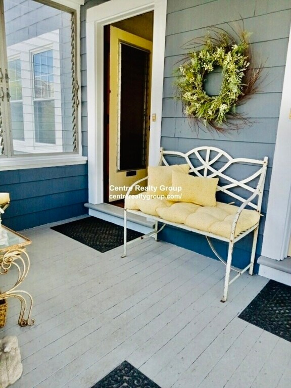 Building Photo - 118 Governor Winthrop Rd Unit 118