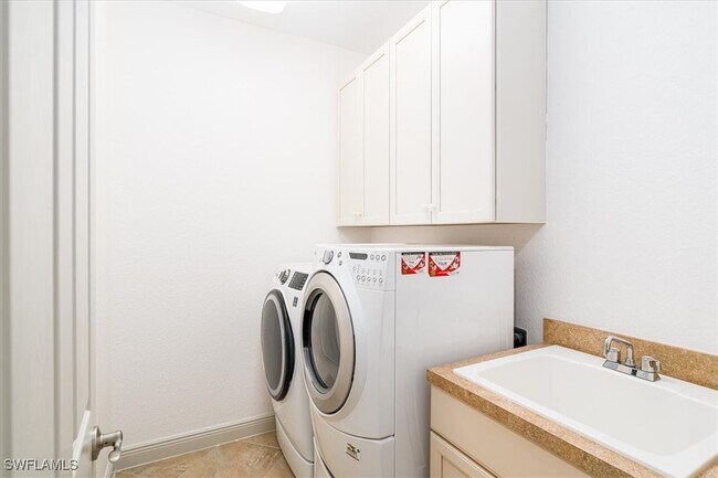 Photo - 7655 Martino Cir