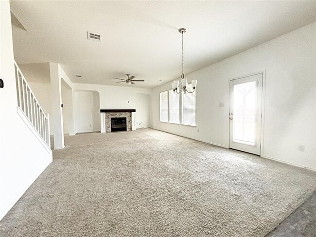 Photo - 1720 Foxglove Dr