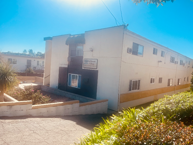 Building Photo - 713 E Elder St Rental