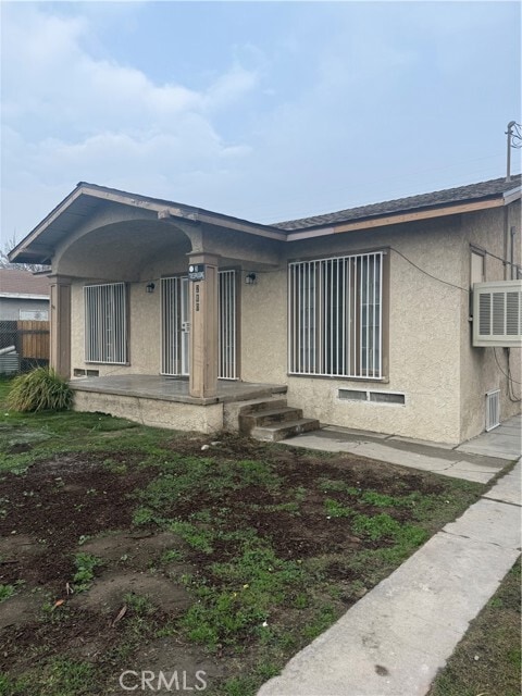 Photo - 280 E Orange St