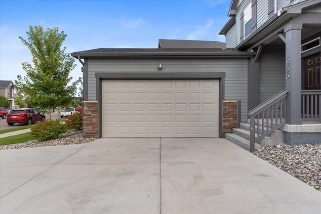 Photo - 5720 Slate River Pl