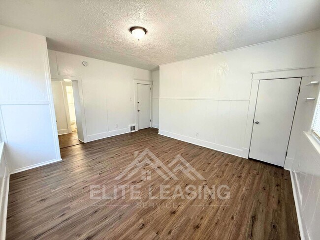 Photo - 1500 SW Van Buren St Unidad 3