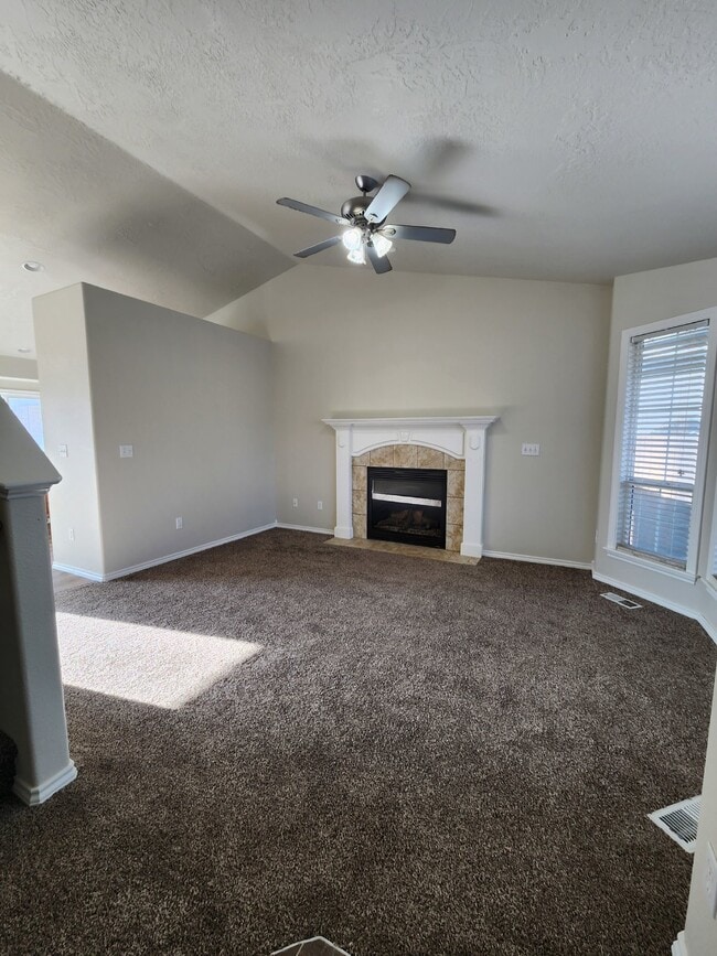 "Charming 4-Bedroom Boise Retreat with Cozy Fireplace and Spacious Living!"