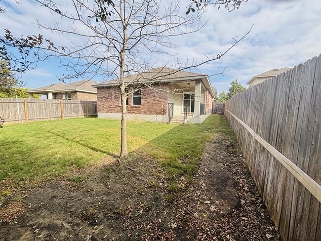 Photo - 1418 Walden Pond Dr