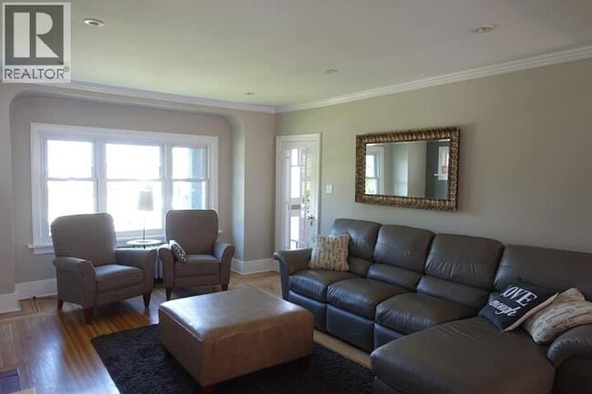 Photo - 3400 W 18th Ave