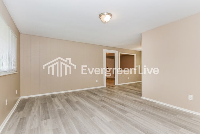 Photo - 5512 Shady Oak St