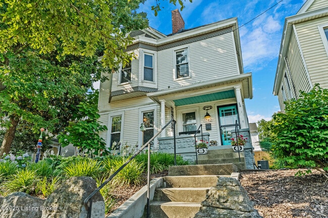 Building Photo - 1742 Frankfort Ave Rental