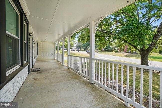 1108 Port Echo Ln
