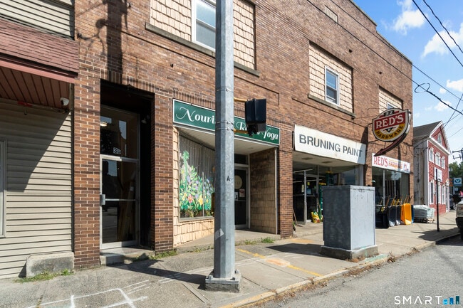 Building Photo - 36 Main St Unit D