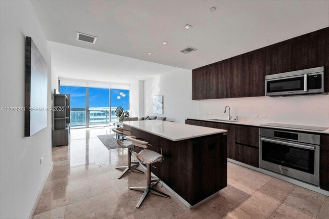 Photo - 88 SW 7th St Unit 2106