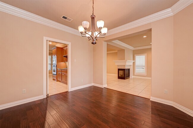 Photo - 14426 Summerleaf Ln