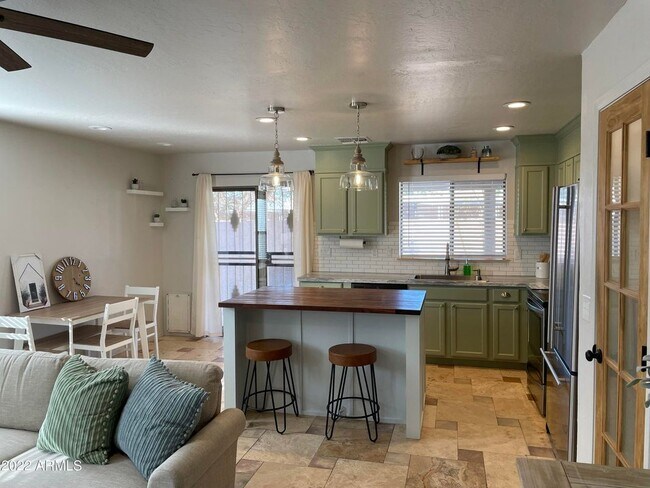 Photo - 106 S 110th St