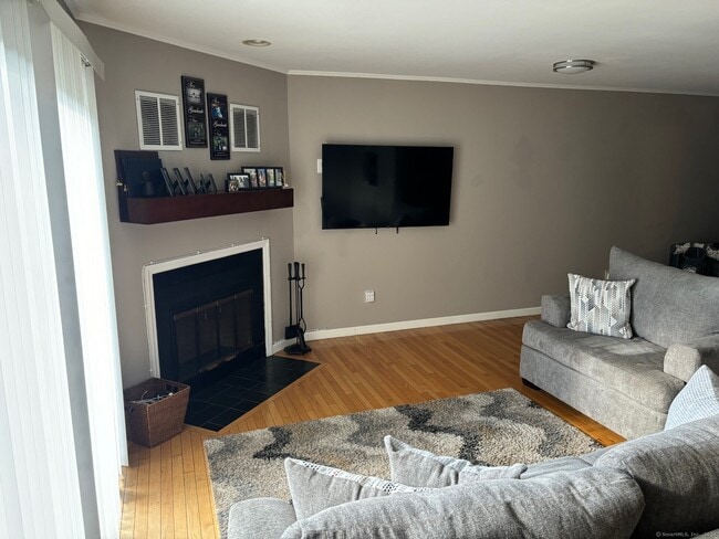 Photo - 291 Hope St Unidad APT A6