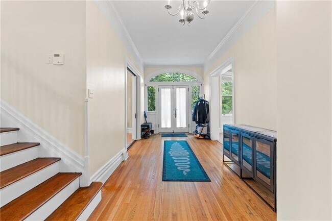 Photo - 1084 Shady Ave