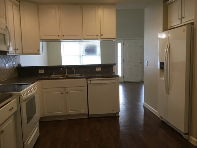 Photo - 511 Cypress Cv