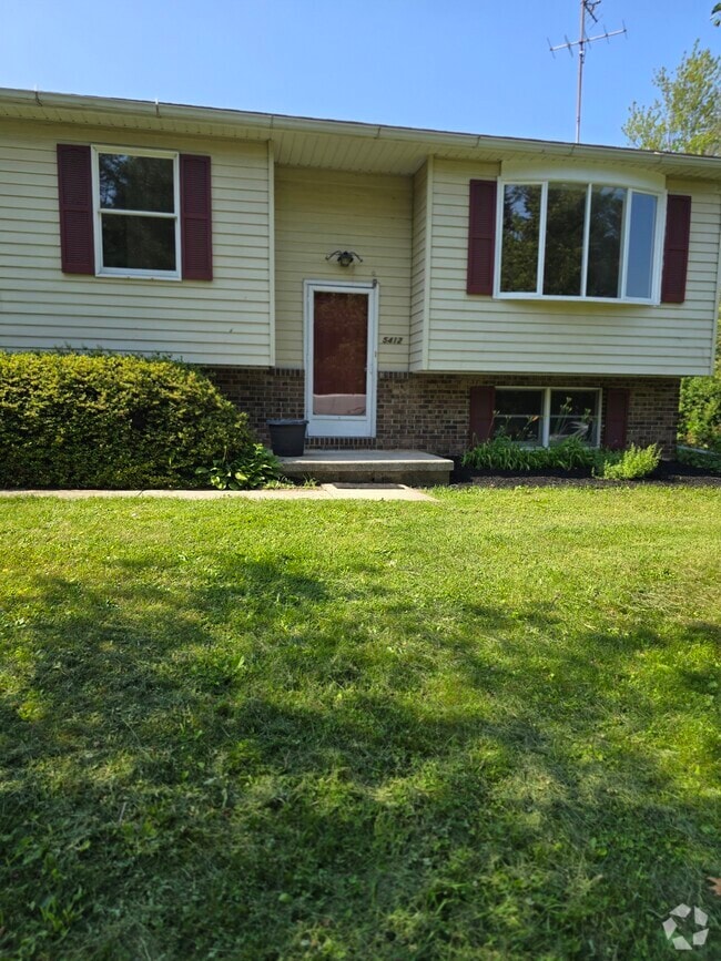 Building Photo - 5412 Legene Ln Rental