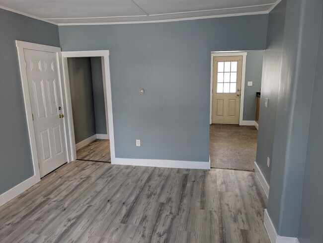 Living room - 353 N State St Unit A