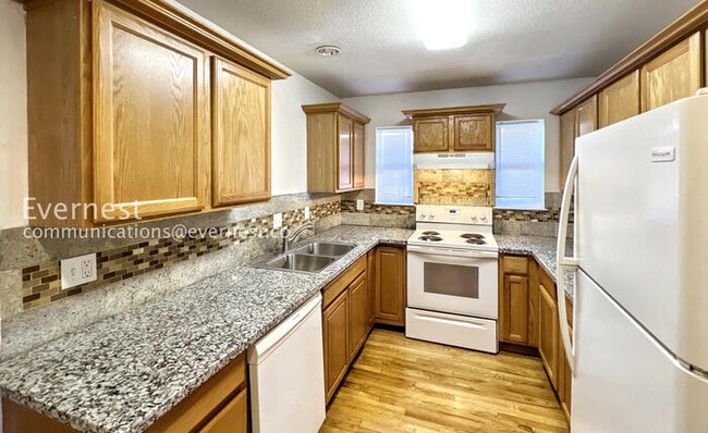 Photo - 6147 NE 9th Ave