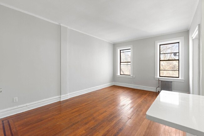 Photo - 821 Bergen Ave Unit B12